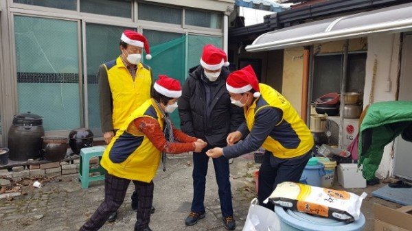 211227_군위읍 협의체 크리스마스 이벤트_군위읍.jpg