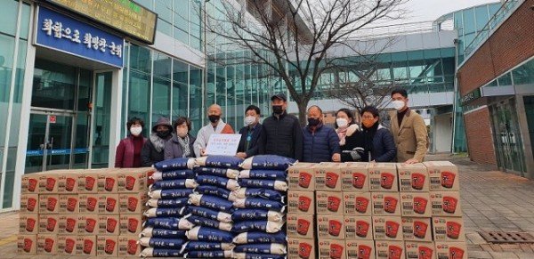 211227_인각사, 함께 극복하는 이웃사랑 물품 기부_ 삼국유사면.jpg