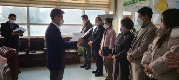 [평생교육건강과]-학원자율정화위원회위촉식 보도자료 사진1.jpg