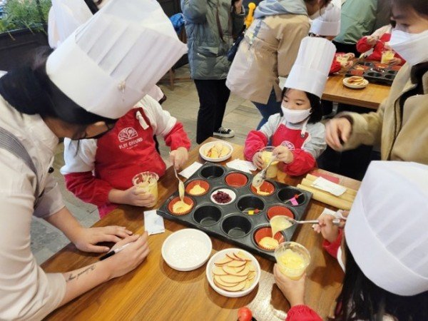 0216-1 안동시 2022년 아이 키우기 좋은도시 가정이 행복한 명품도시 조성에 힘 쏟는다-다문화가족캠프.jpg