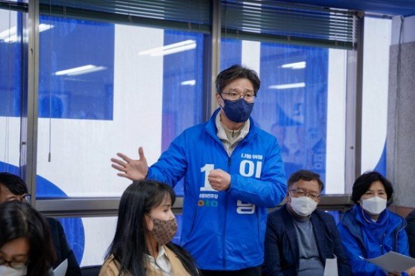 기자회견 정세현도의원.jpg