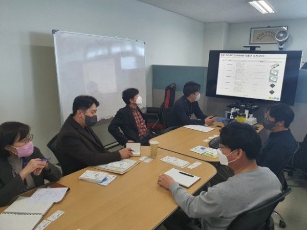 [신성장산업과]구미시  방산기업 ㈜에이앤디 현장 소통 간담회(사진추가).jpg