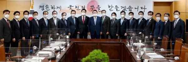 대통령당선인과_시도지사_간담회.jpg