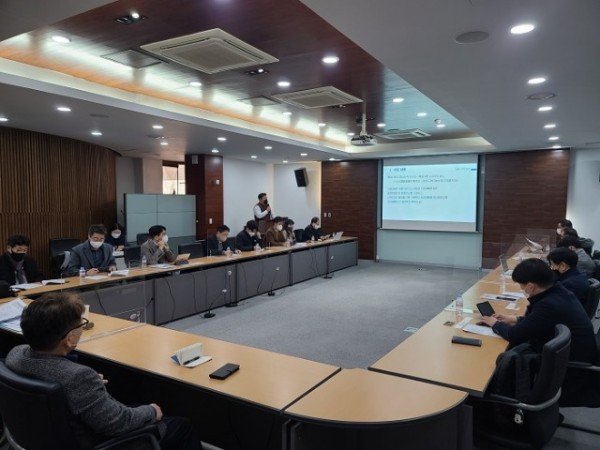 [스마트산단과] 사업 설명회.jpeg