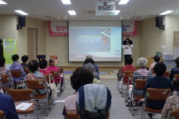 09의성군제공 의성군립도서관 7년 연속 공모사업 선정.JPG