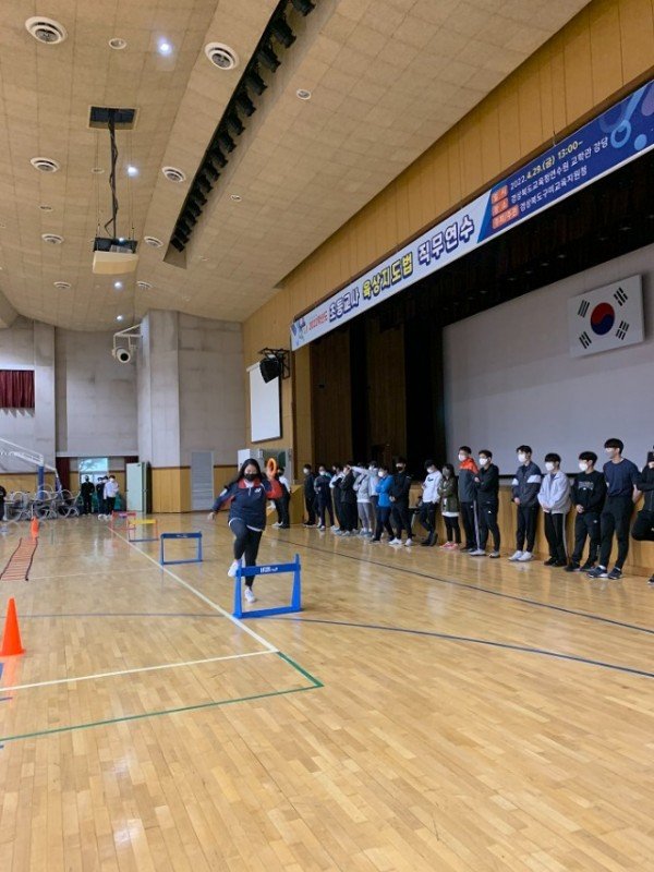 [교육지원과] 2022 초등교사 육상지도법 직무연수 개최 사진1.jpg