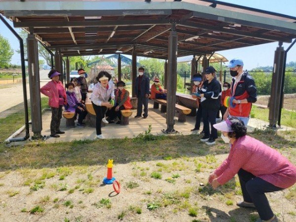 01-2의성군제공 고추짱 명랑운동회 개최.jpg