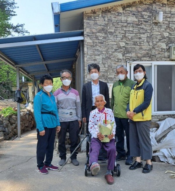 03-1의성군제공 신평면 실버카 지원.jpg