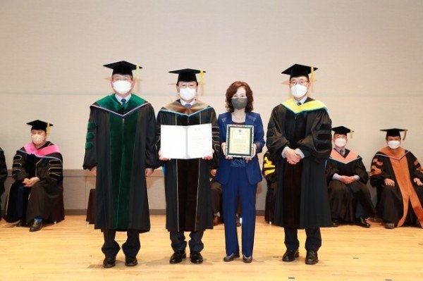 0517 권영세 안동시장 명예 경영학 박사 학위 수여식 (3).JPG