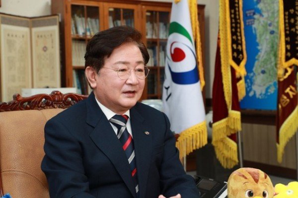 권영세_안동시장_프로필_(3).JPG