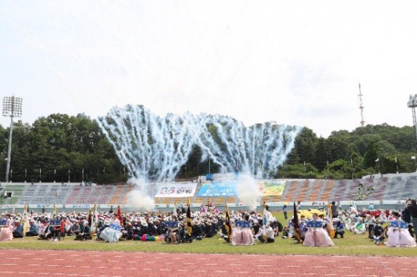 제62회 안동시민체육대축전 (12)-개막축포.JPG