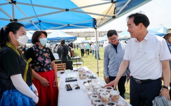 01-1의성군제공 이웃사촌힐링페스티벌 사진.jpg