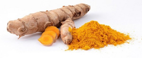 1920px-Curcuma_longa_roots.jpg