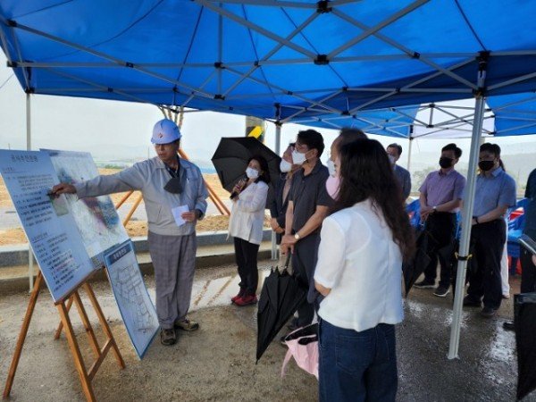 [기획예산담당관] 민선8기 구미시장직 인수위원회 현장방문 실시_고아제2농공단지.jpg