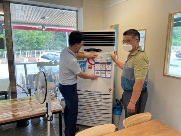 [식품위생과] 삼복 더위에 닭·오리 요리 안전하고 건강하게2.jpg