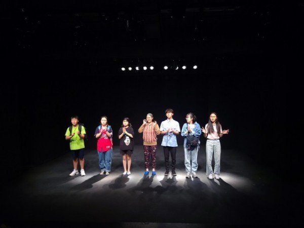 2021년 아이들 공연사진.jpg