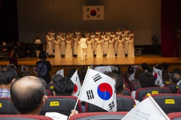 (추가) 영주 4-영주여성합창단 광복절노래 제창 (2).jpg