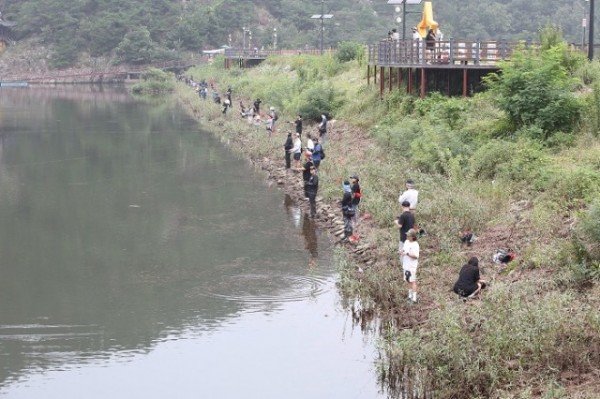 [환경정책과]2022 구미시 생태계교란 유해 외래어종 잡기대회 개최.jpg