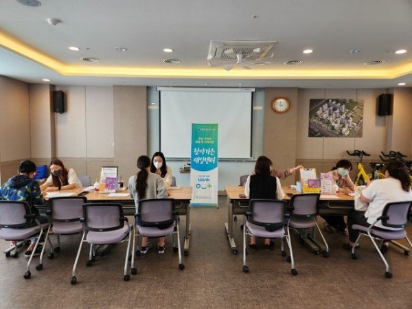 [복지정책과]구미여성새로일하기센터  찾아가는 새일센터 실시2.jpg