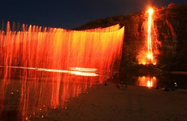 1003 하회선유줄불놀이  전통불꽃놀이로 안동 밤하늘 화려하게 수놓으며 탄성 자아내 (5).jpg