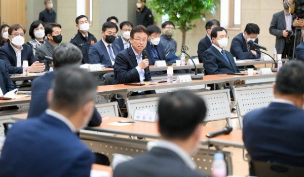 (1-4)SMR_국가산단_추진보고회_및_협약식2.JPG