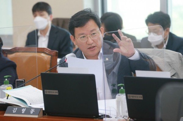 newspim_22101412381454002_photo (1).jpg