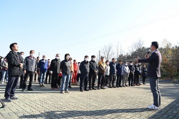 [고아읍] 고아읍승격 25주년 기념 접성산 환경정비 및 등반대회3.jpg