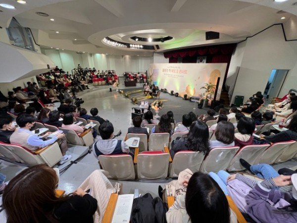 [시립중앙도서관] 최은영 작가님과 함께하는 북토크 콘서트 개최!4.jpg