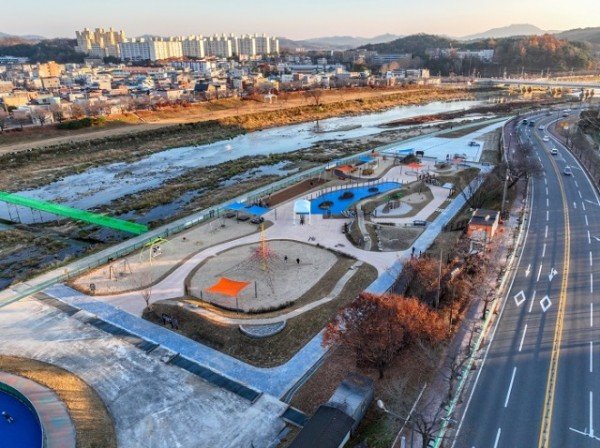영주 1-1 영주시, ‘아이! 신나 강바람놀이터’ 19일 개장 (전경).jpg