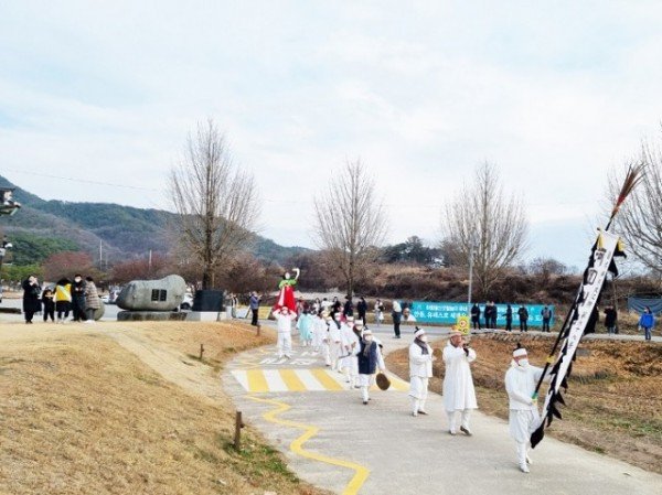 1204 하회별신굿탈놀이 등재 기념행사 (2).jpg