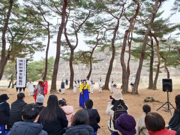 1204 하회별신굿탈놀이 등재 기념행사 (0).jpg
