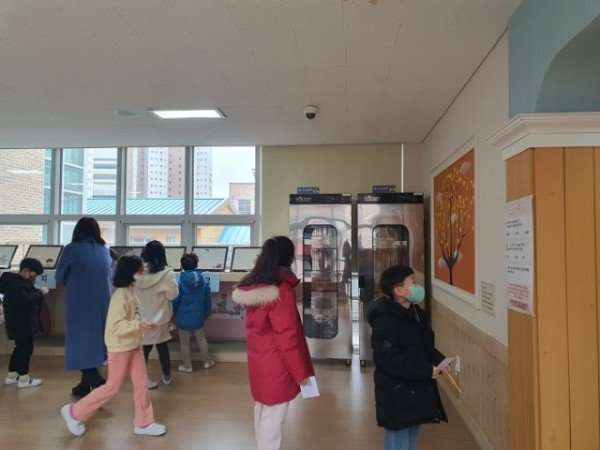 [해마루초] 12월 도서관 독서 행사 사진2.jpg