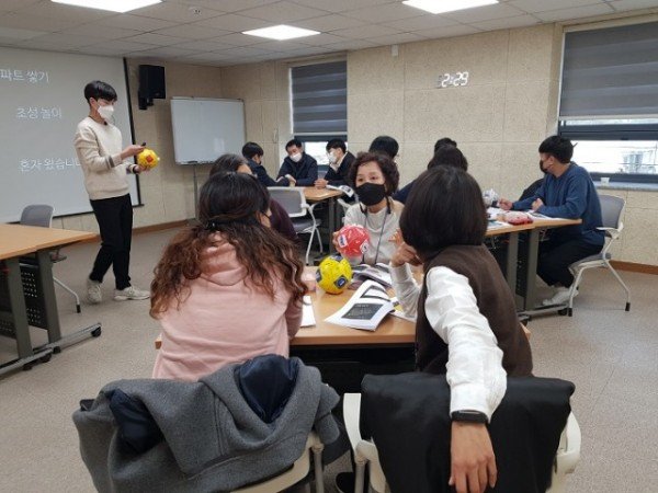 [가족복지과]청소년 멘토전문가 교육.jpg