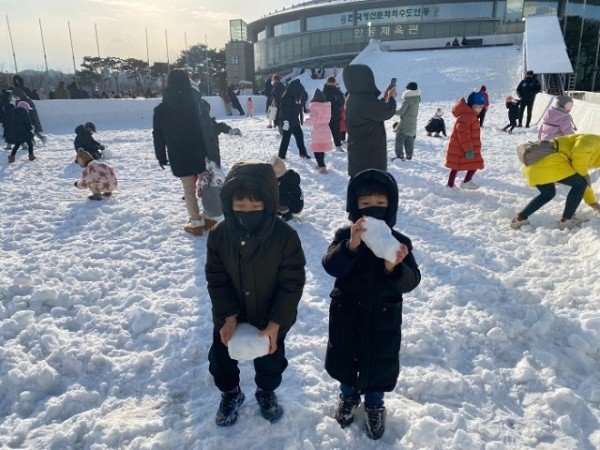 1218 신바람난 동심  눈썰매 타고 씽씽  안동눈빛축제 