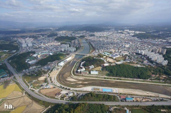영주-1-3 경북 영주시(시장 박남서)가 2023년 계묘년(癸卯年) 신년화두로 개신창래(開新創萊)를 선정하고 시정이 나아갈 방향을 제시_.jpg