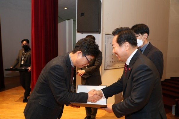1230 안동시  2022년 종무식 열고 한해 업무 마무리 (3).JPG