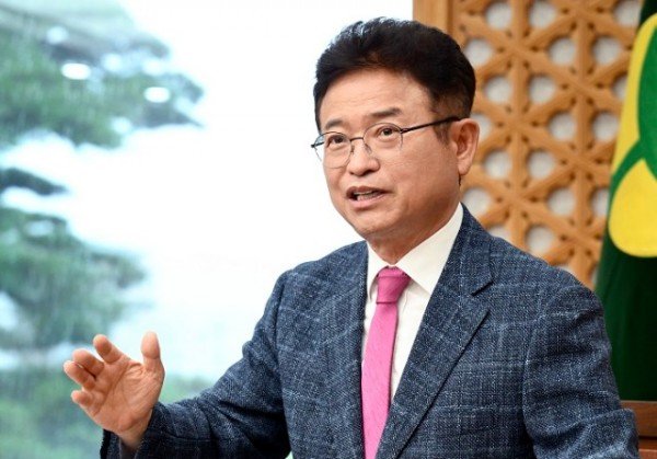 (1-2)이철우_도지사.jpg