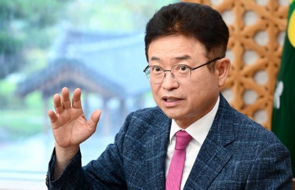 (1-1)이철우_도지사.jpg