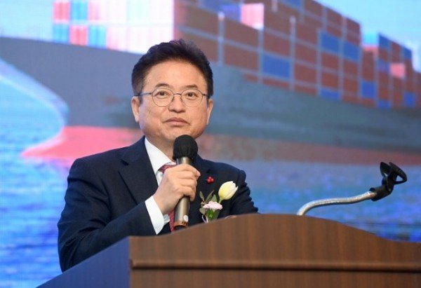 경상북도수출기업협회장 이취임식 및 전략세미나.jpg