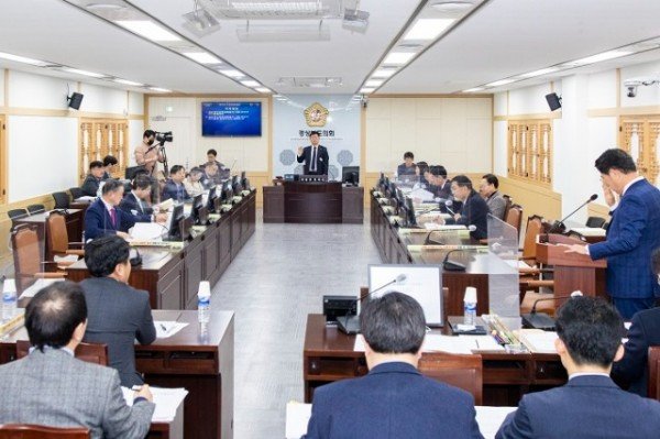문화환경위원회 인사검증위원회 회의 사진.JPG