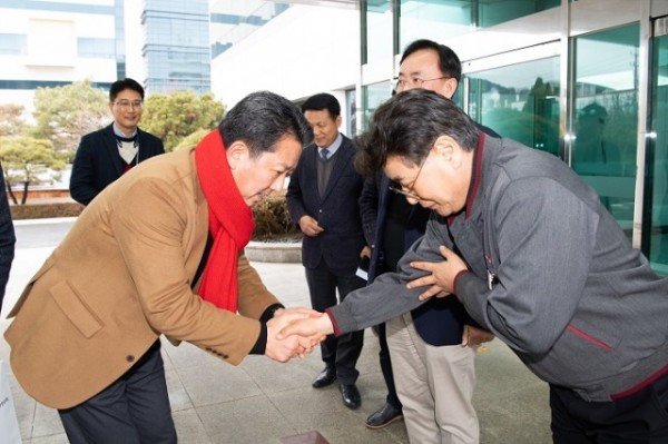 [기업투자과] LG이노텍현장방문2.JPG