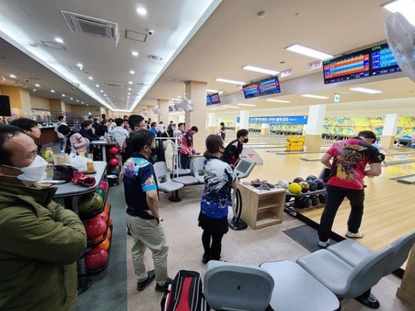 0223_제12회_안동하회탈컵_OPEN_볼링대회__2월_챔프는_구미_갈무리_클럽_(1).JPG