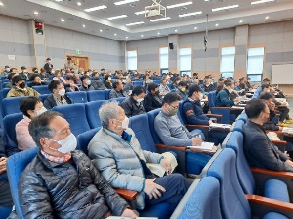 영주2-3 영주시, 농업인 전문교육 개강식 개최…17일, 배움 열기 가득.jpg