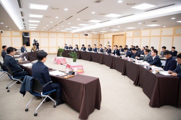 [예산재정과] 도의원 간담회 4 (1).JPG
