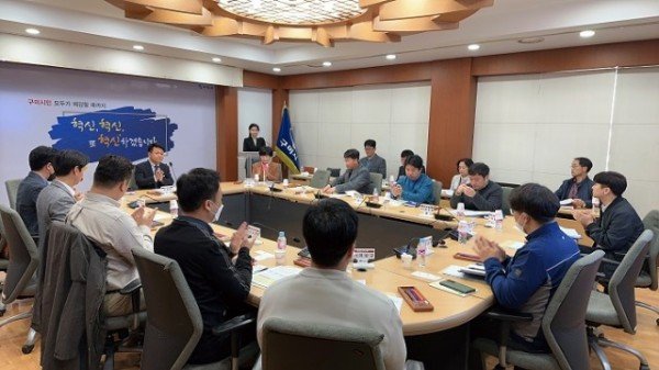 [기업투자과] 원룸 기숙사 활용 간담회 개최 2.JPG