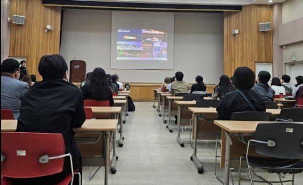 [일자리경제과] 로컬크리에이터 사전설명회 2 (1).jpg