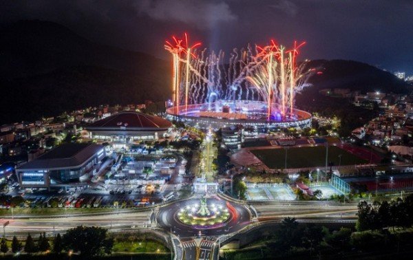 [체육진흥과] 2021년 제102회 전국체육대회 개회식.jpg