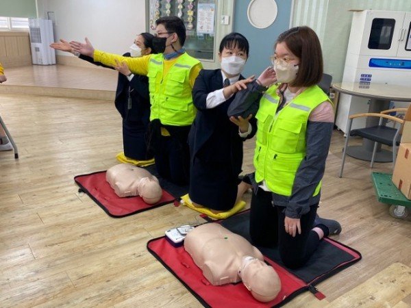 의료지원팀 이론훈련.jpg