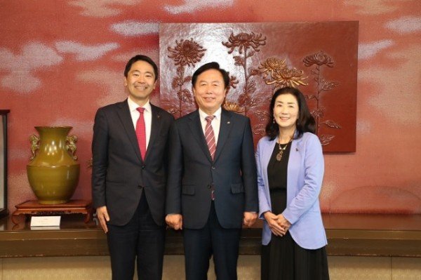 0426-5 안동시  파트너시티 10주년기념 일본 가마쿠라시 방문 (2)- 마츠오 타카시 시장.JPG