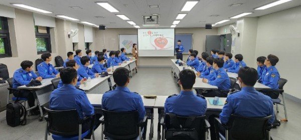 특강 모습1.jpg